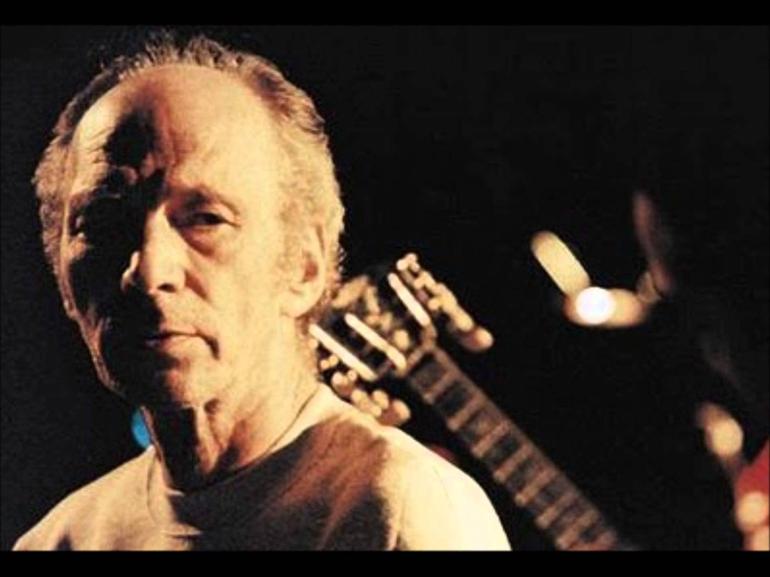 ΑΦΙΕΡΩΜΑ ΣΤΟΝ ΑΚΗ ΠΑΝΟΥ