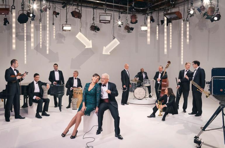 PINK MARTINI