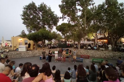 Add Image Description