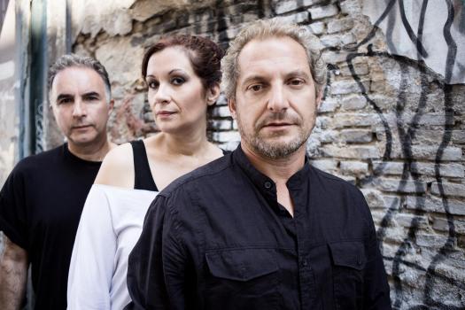 Add Image Description