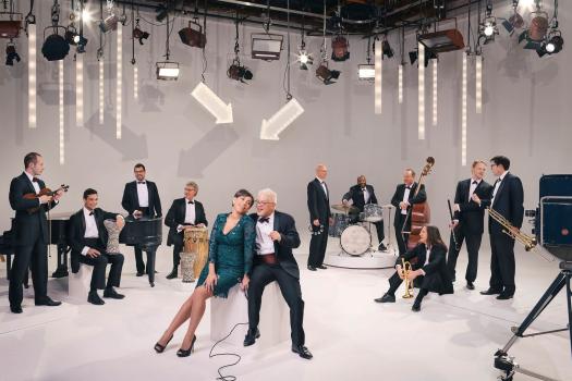 Add Image Description