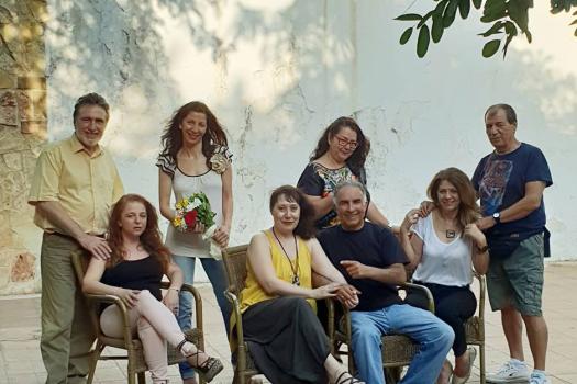 Add Image Description