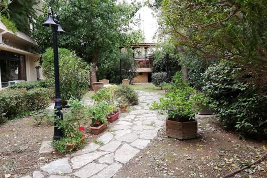 Add Image Description