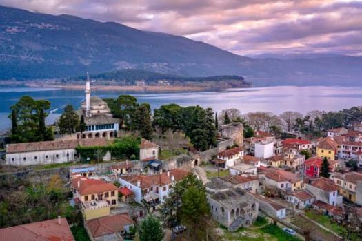 Add Image Description