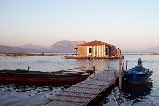 Add Image Description