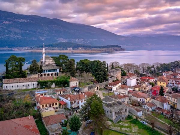 ΓΙΑΝΝΕΝΑ-ΜΕΤΣΟΒΟ-ΚΟΝΙΤΣΑ-ΚΑΛΠΑΚΙ-ΜΟΝΟΔΕΝΔΡΙ-ΧΑΡΑΔΡΑ ΒΙΚΟΥ- ΚΑΛΑΜΠΑΚΑ