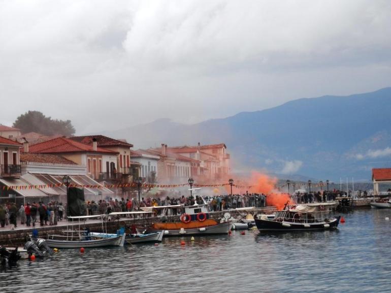 ΓΑΛΑΞΙΔΙ - ΑΛΕΥΡΟΜΟΥΤΖΟΥΡΩΜΑΤΑ