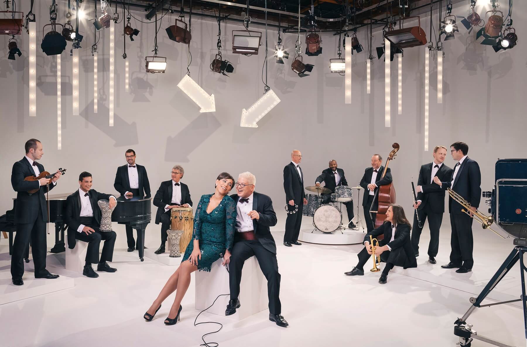 PINK MARTINI