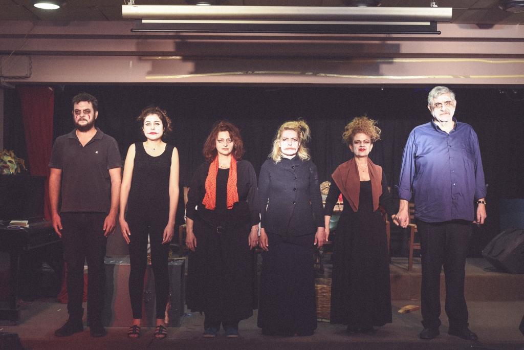 ΕΛΛΗΝΙΚΑ ΛΑΪΚΑ ΠΑΡΑΜΥΘΙΑ