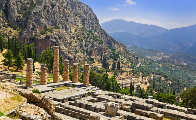 ΔΕΛΦΟΙ - ΑΡΑΧΟΒΑ