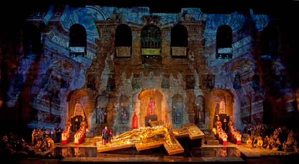 ΗΡΩΔΕΙΟ - ΤΟΣΚΑ   τα εισιτηρια εξαντλήθηκαν